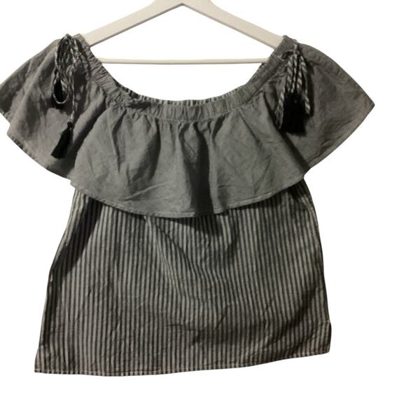 Lauren Ralph Lauren off-the-shoulder, ruffled, striped top PM - Picture 1 of 5